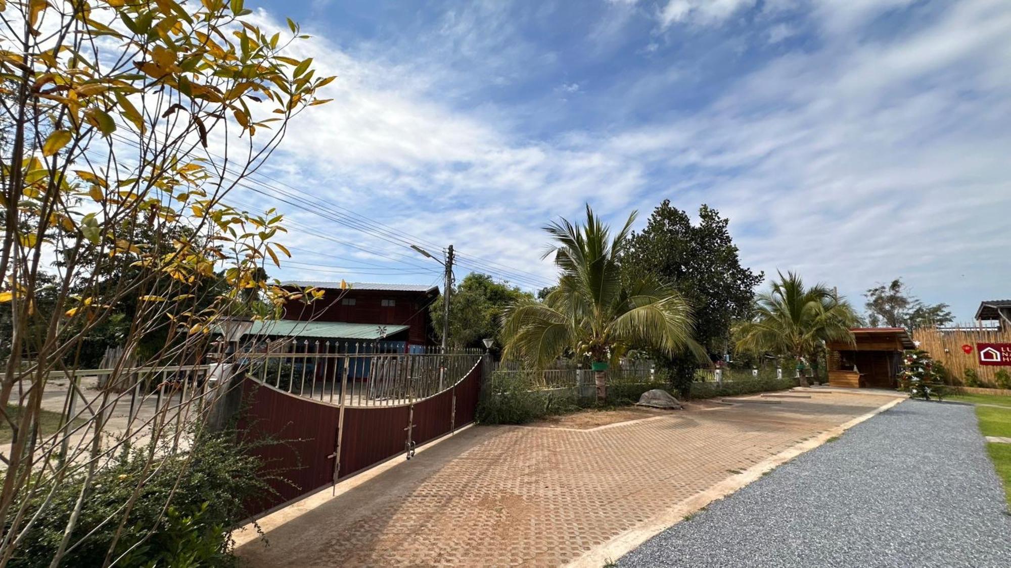 Luxe Nan Home Ban Fai Kaeo Esterno foto